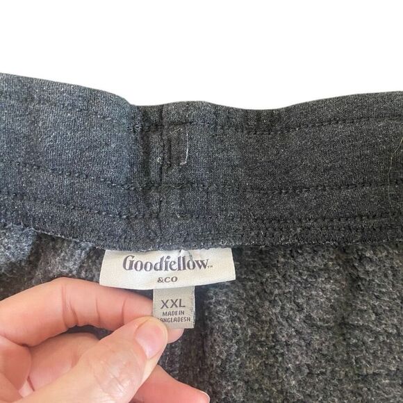 Good Fellow & Co XXL gray shorts - Picture 4 of 4